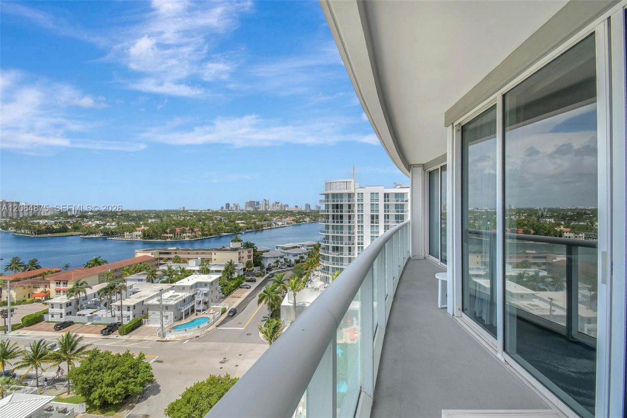 3101 Bayshore Dr, Unit 1003, Fort Lauderdale, FL 33304 Photo