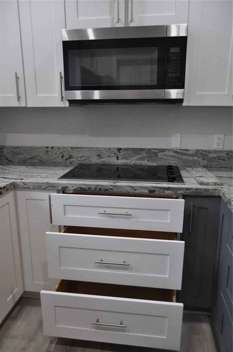 4035 E 2nd Ave, Hialeah, FL 33013 Photo
