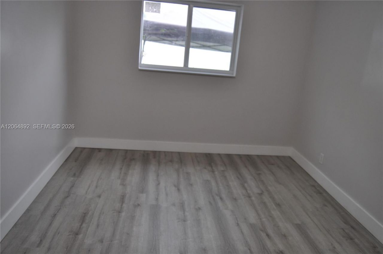 4035 E 2nd Ave, Hialeah, FL 33013 Photo