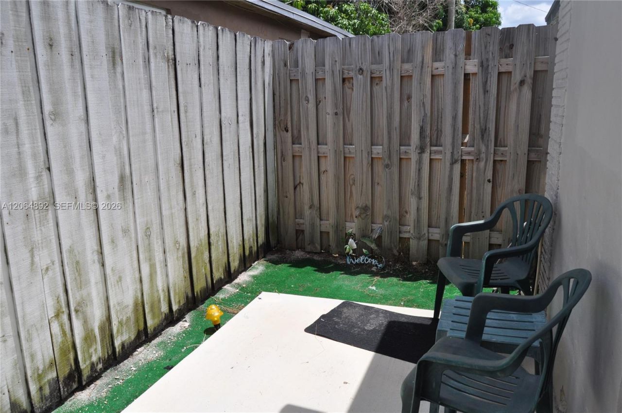 4035 E 2nd Ave, Hialeah, FL 33013 Photo