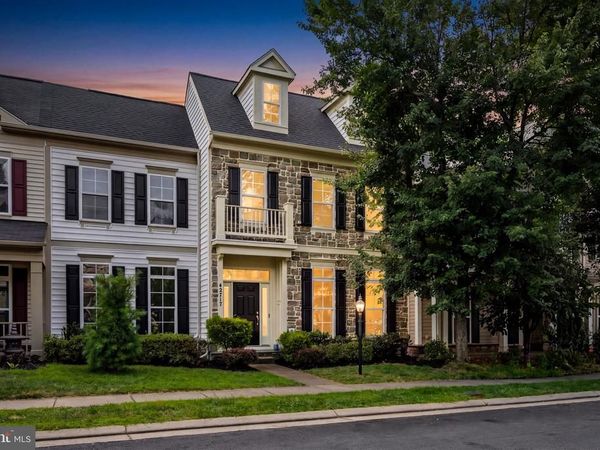 42717 EXPLORER DRIVE, BRAMBLETON, VA 20148