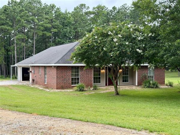 360 PARSONAGE Road, Colfax, LA 71417