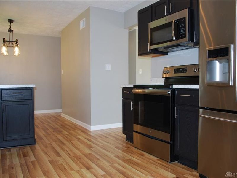 2481 Bingham Avenue, Kettering, OH 45420 Photo 10