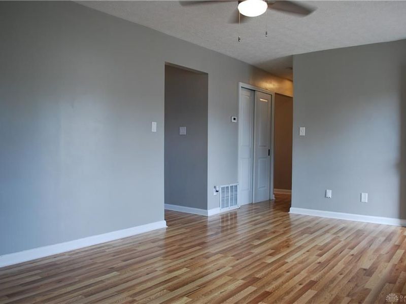 2481 Bingham Avenue, Kettering, OH 45420 Photo 6