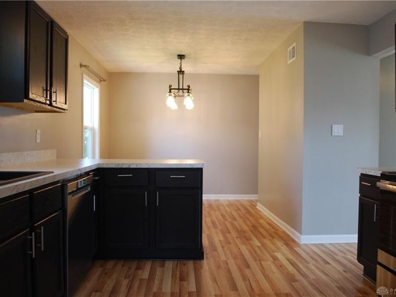 2481 Bingham Avenue, Kettering, OH 45420 Photo 9