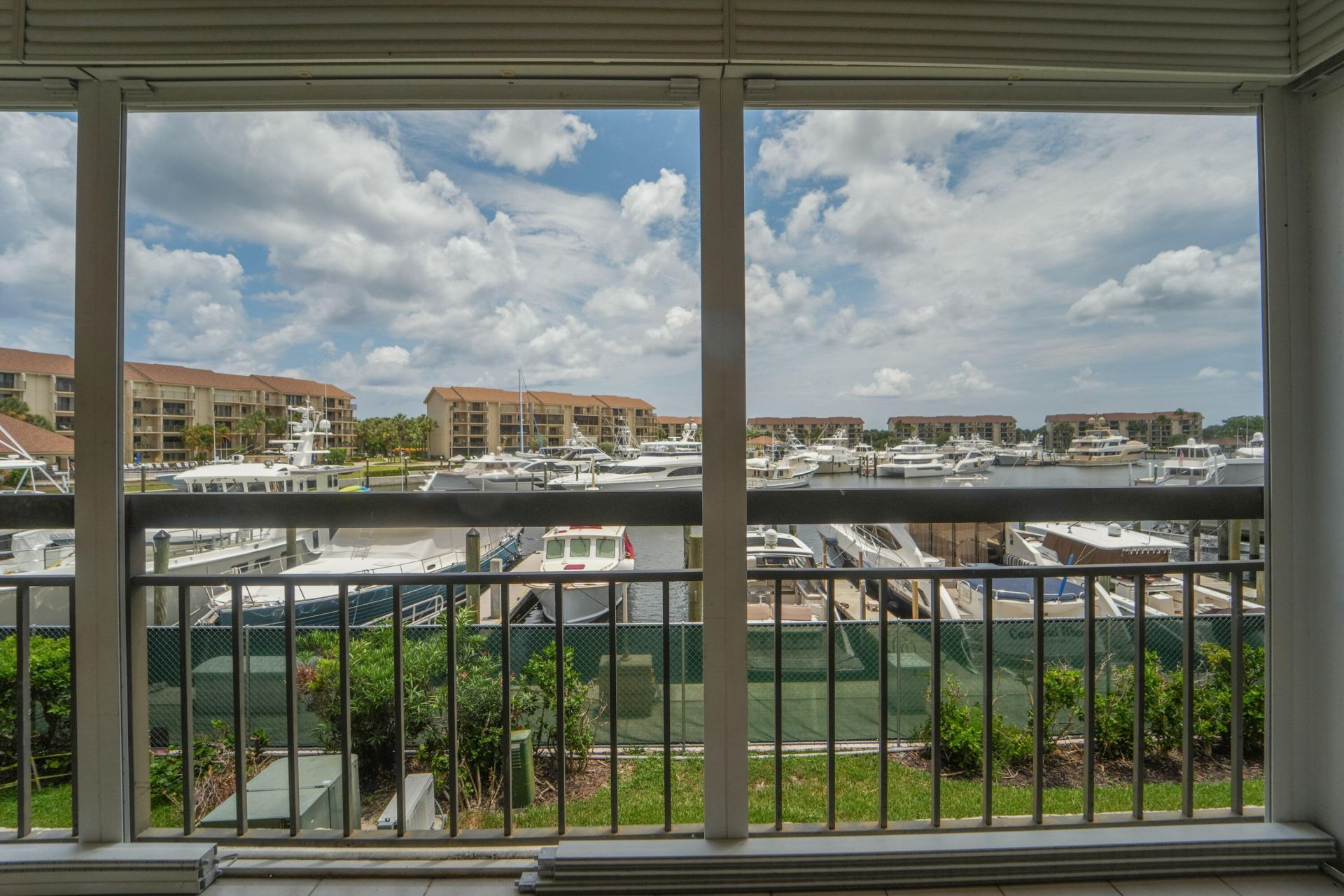 2601 Marina Isle Way, Unit 204, Jupiter, FL 33477 Photo
