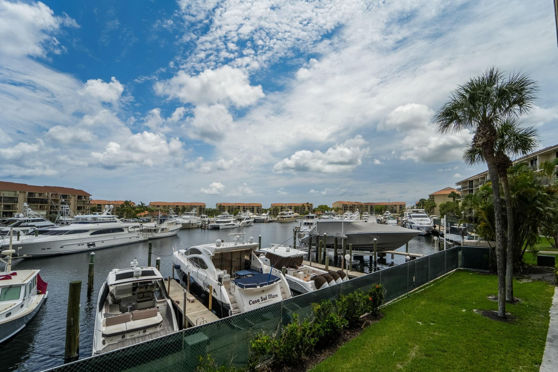 2601 Marina Isle Way, Unit 204, Jupiter, FL 33477 Photo