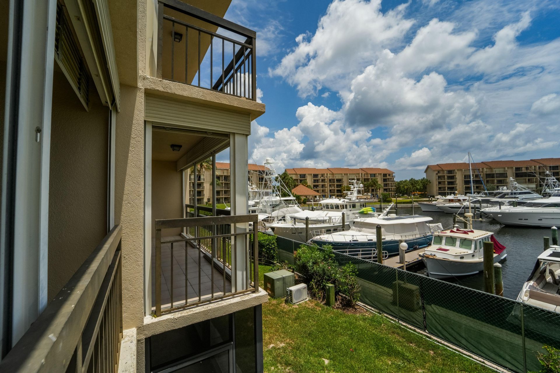 2601 Marina Isle Way, Unit 204, Jupiter, FL 33477 Photo