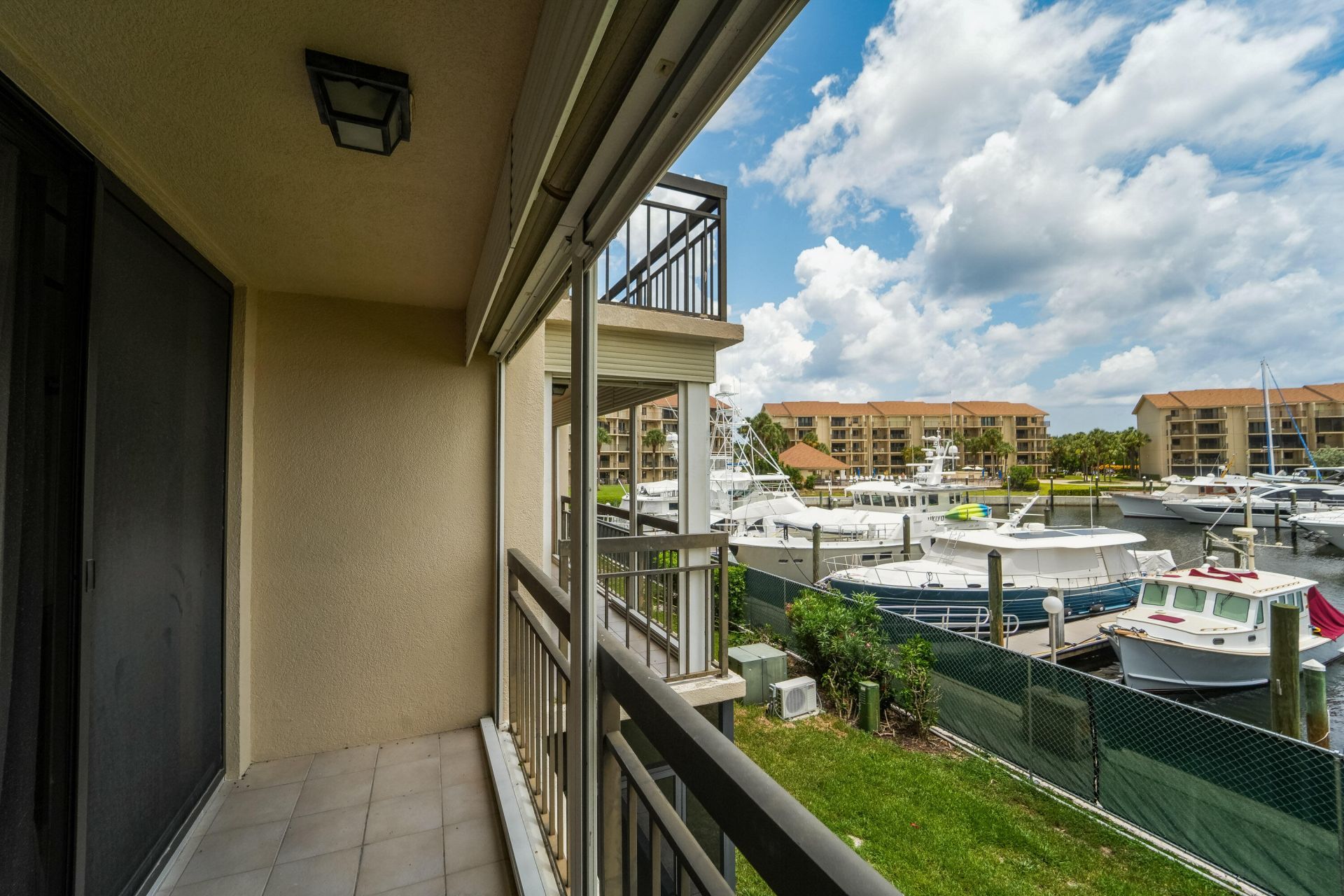 2601 Marina Isle Way, Unit 204, Jupiter, FL 33477 Photo