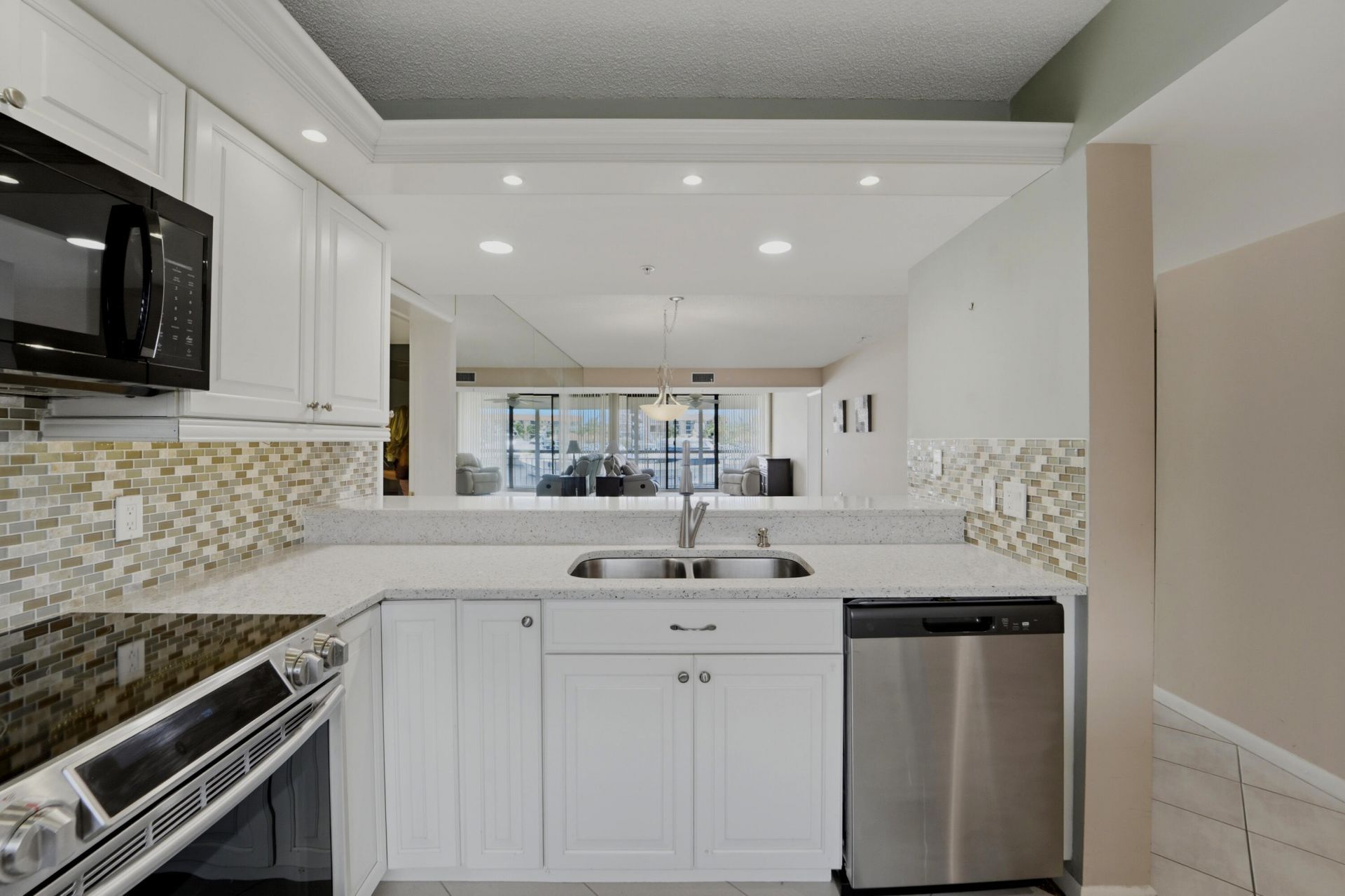 2601 Marina Isle Way, Unit 204, Jupiter, FL 33477 Photo