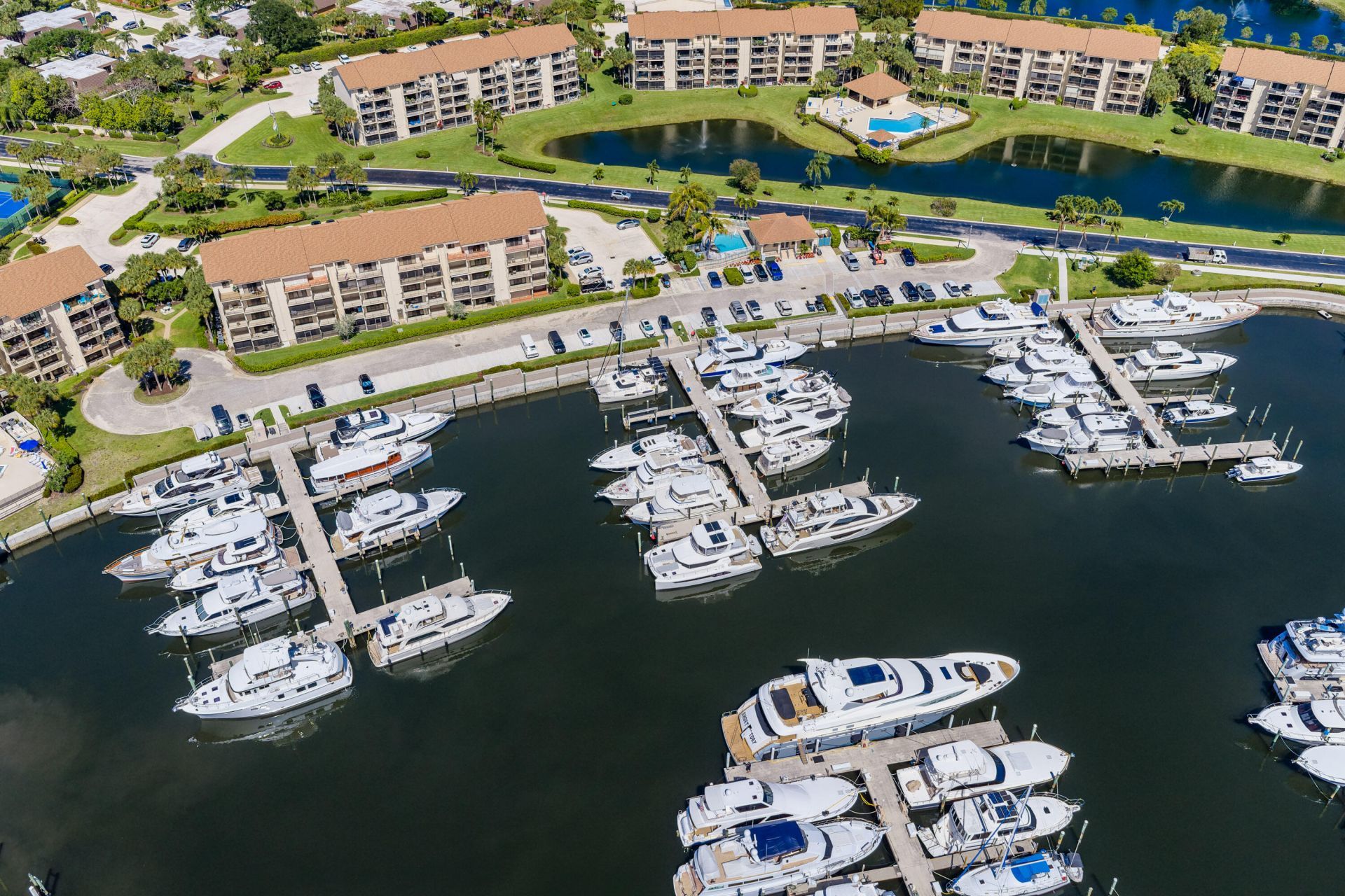 2601 Marina Isle Way, Unit 204, Jupiter, FL 33477 Photo