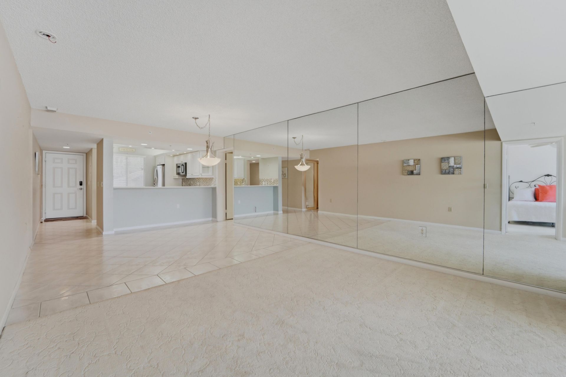 2601 Marina Isle Way, Unit 204, Jupiter, FL 33477 Photo