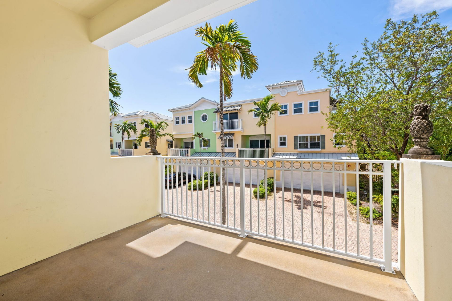630 SE 15th Street, Unit 5, Fort Lauderdale, FL 33316 Photo