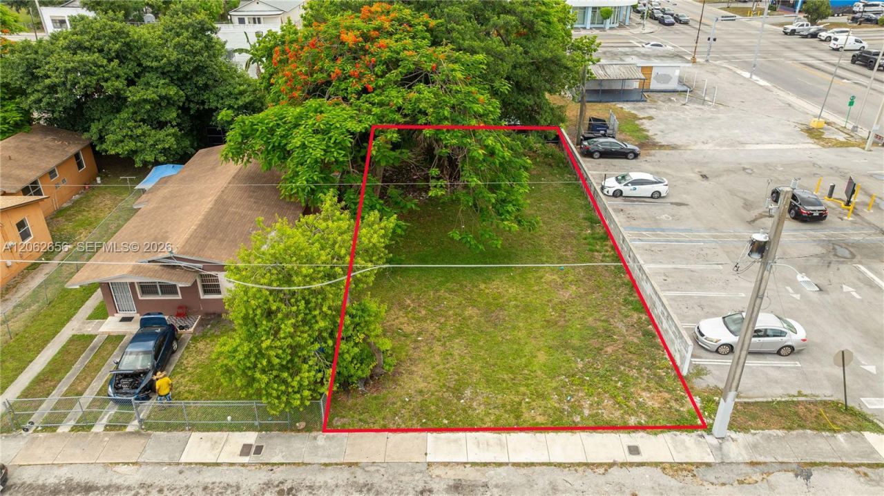 1618 NW 55th St , Miami, FL 33142 Photo
