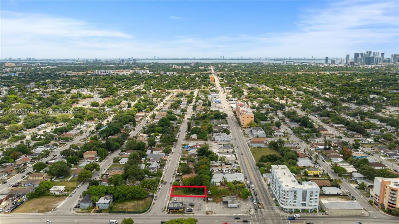 1618 NW 55th St , Miami, FL 33142 Photo