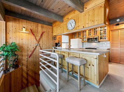 575 Alpine Drive, South Lake Tahoe, CA 96150 Photo