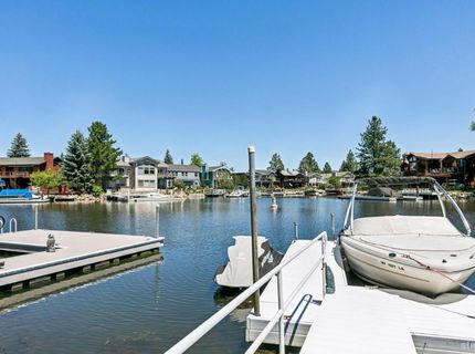 575 Alpine Drive, South Lake Tahoe, CA 96150 Photo