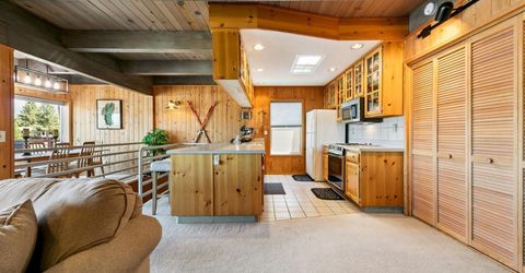 575 Alpine Drive, South Lake Tahoe, CA 96150 Photo