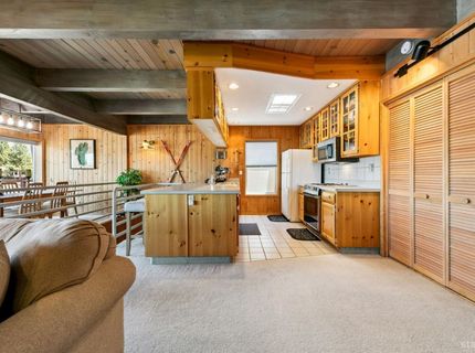 575 Alpine Drive, South Lake Tahoe, CA 96150 Photo
