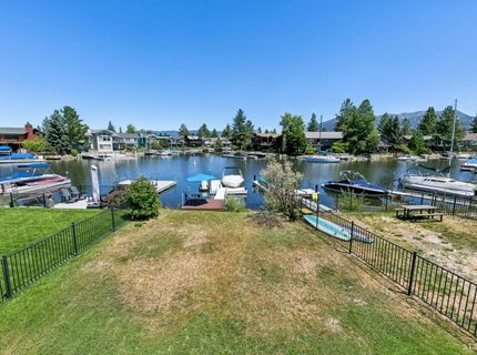 575 Alpine Drive, South Lake Tahoe, CA 96150 Photo