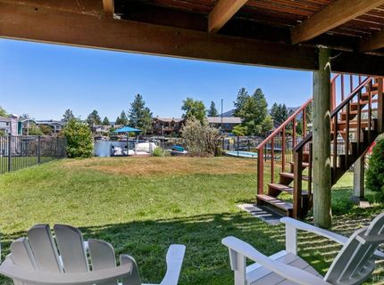 575 Alpine Drive, South Lake Tahoe, CA 96150 Photo