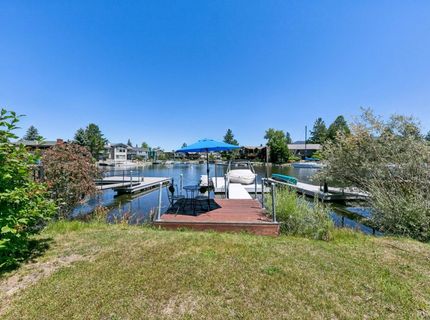 575 Alpine Drive, South Lake Tahoe, CA 96150 Photo