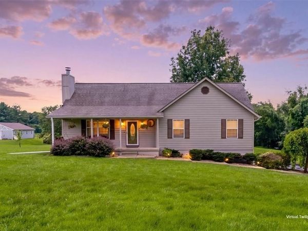 33803 E Jenkins Road, Lone Jack, MO 64070