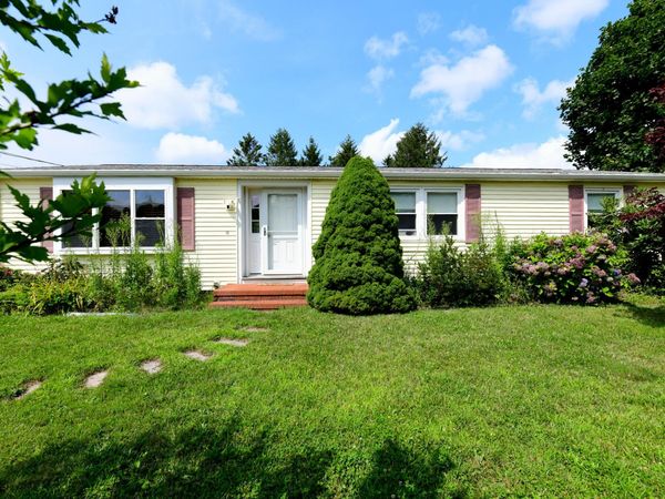 15 Sachem Drive, Sagamore Beach, MA 02562