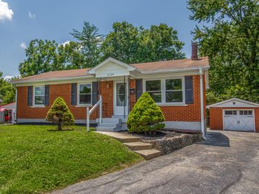 2129 Palms Drive, Lexington, KY 40504