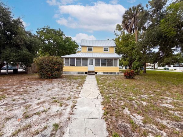 2231 9TH AVENUE W, BRADENTON, FL 34205