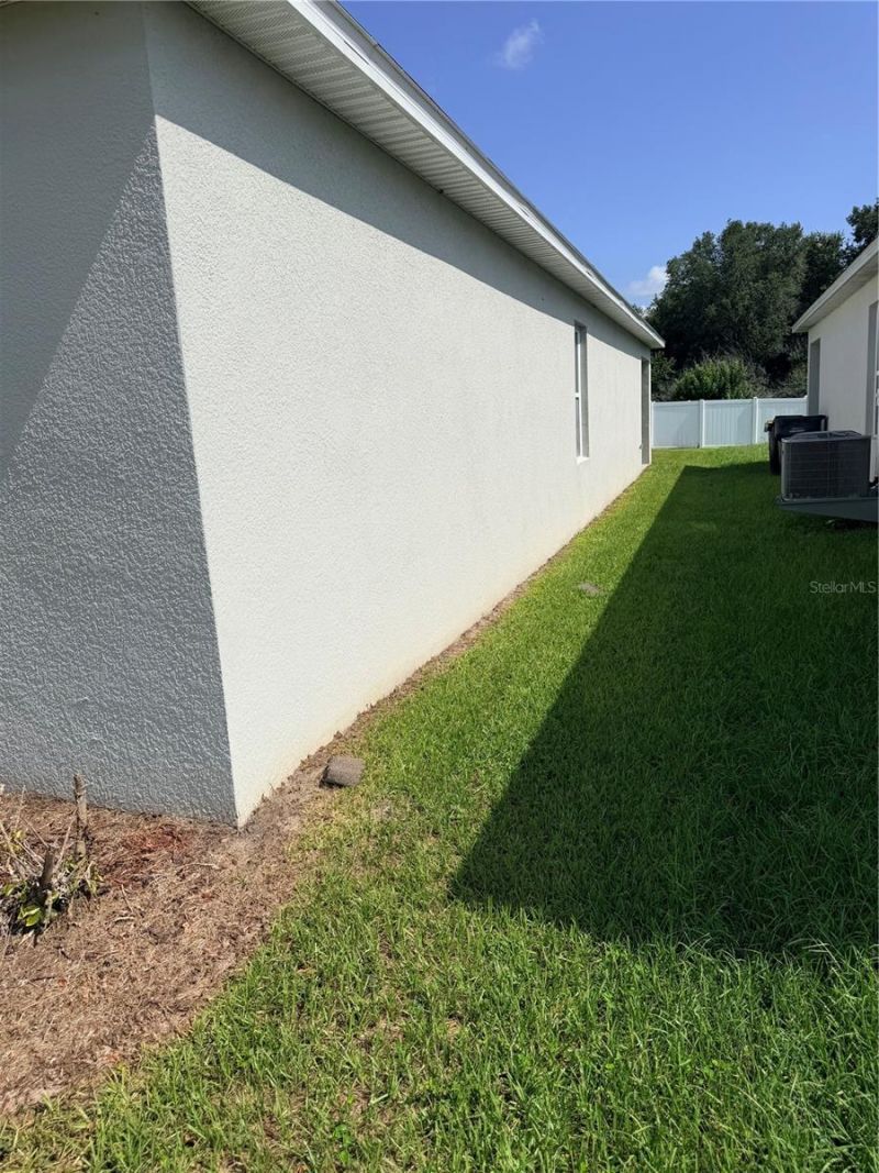 615 Tralee Lane , Auburndale, FL 33823 Photo