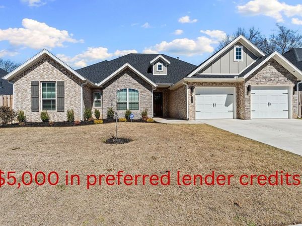 1340 Cittadella Avenue, Tontitown, AR 72762