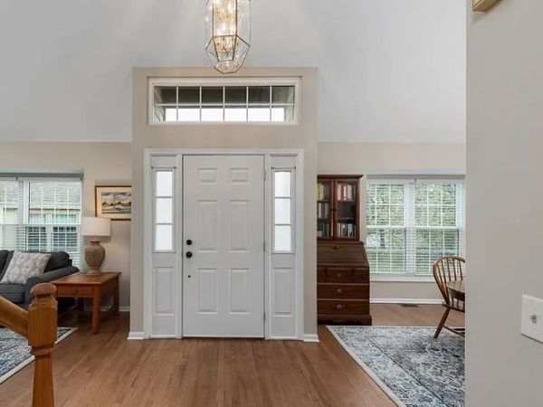 27W220 Chelsea Circle N, Winfield, IL 60190