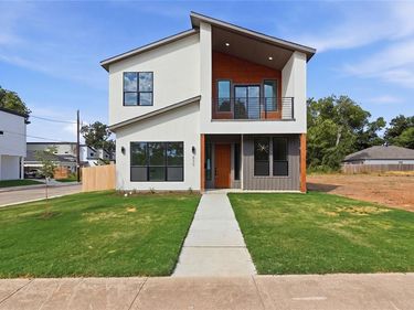 6200 Carlton Garrett Street, Dallas, TX 75215