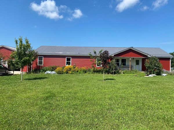25695 Armstrong Road, Laurelville, OH 43135