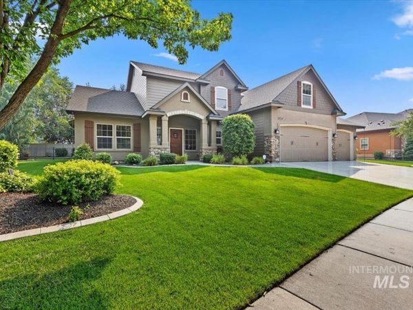 3910 S Tavistock Place, Meridian, ID 83642