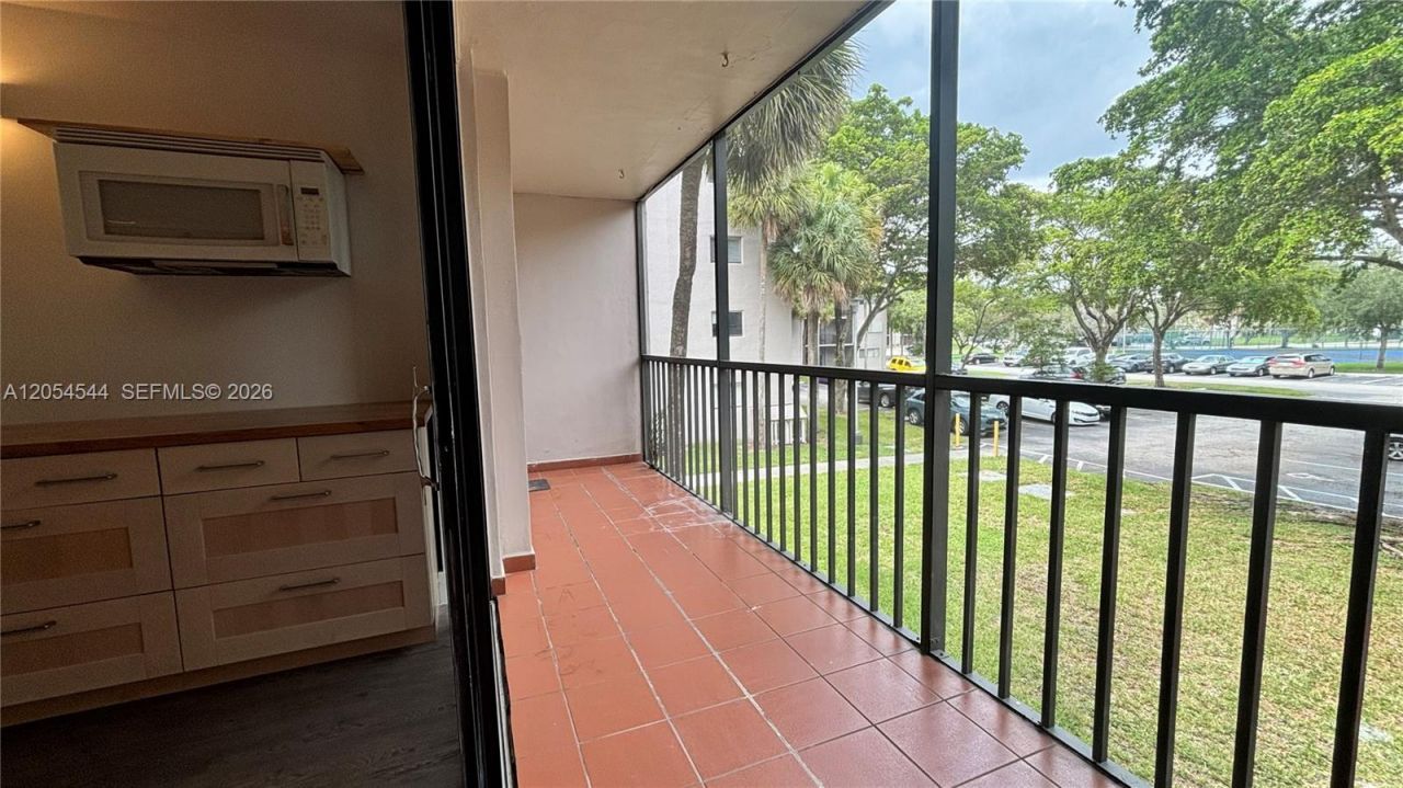 8540 SW 133rd Ave Rd , Unit 219, Miami, FL 33183 Photo
