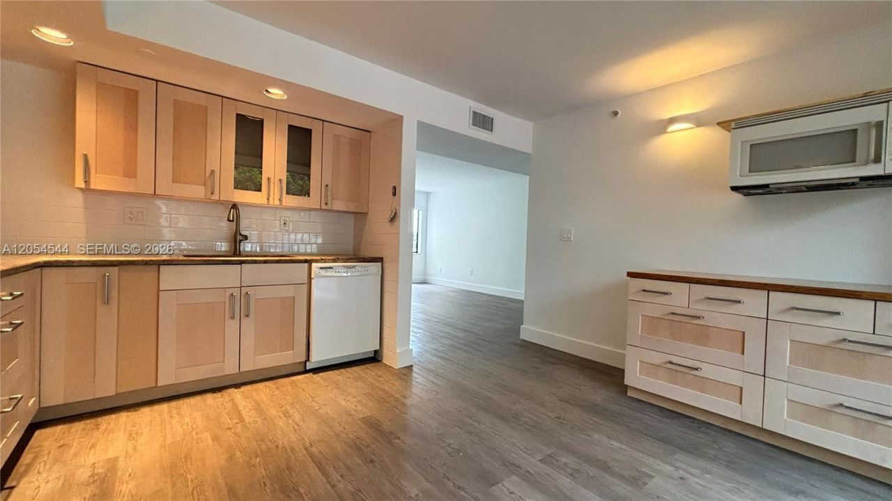 8540 SW 133rd Ave Rd , Unit 219, Miami, FL 33183 Photo