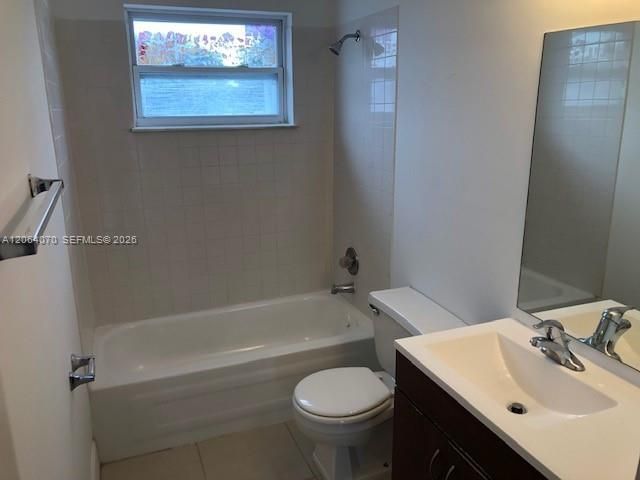9367 Fontainebleau Blvd, Unit G219, Miami, FL 33172 Photo
