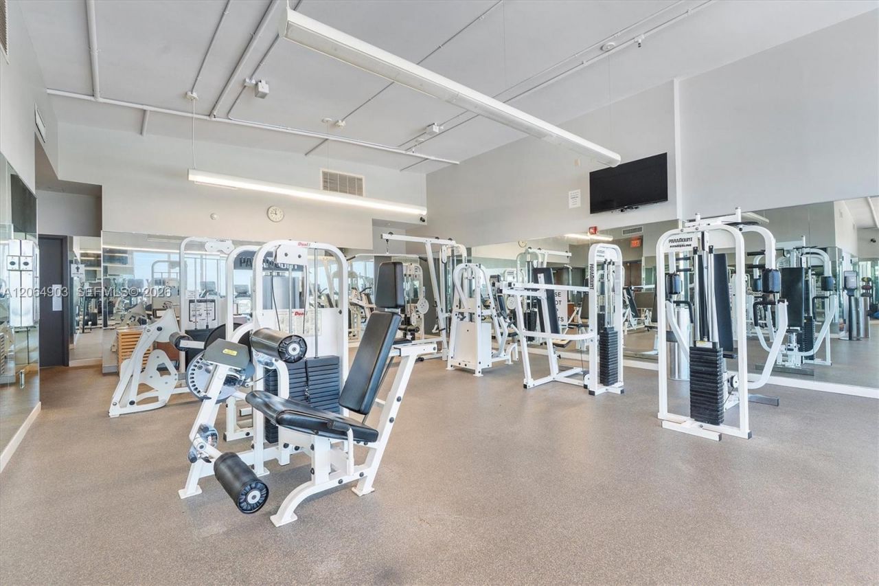 2889 Mcfarlane Rd , Unit 1014, Miami, FL 33133 Photo