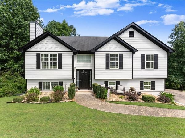 2786 Summer Creek Drive, Gainesville, GA 30507