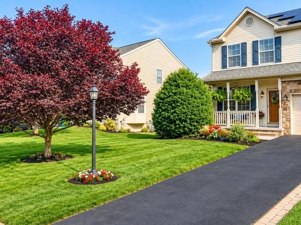 243 MAPLE DRIVE, HANOVER, PA 17331