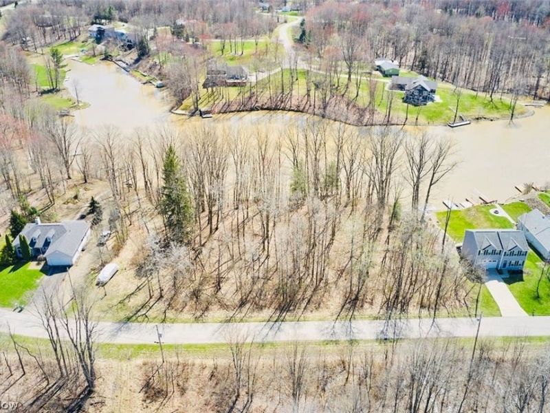 Callender Road, Roaming Shores, OH 44084 Photo 10