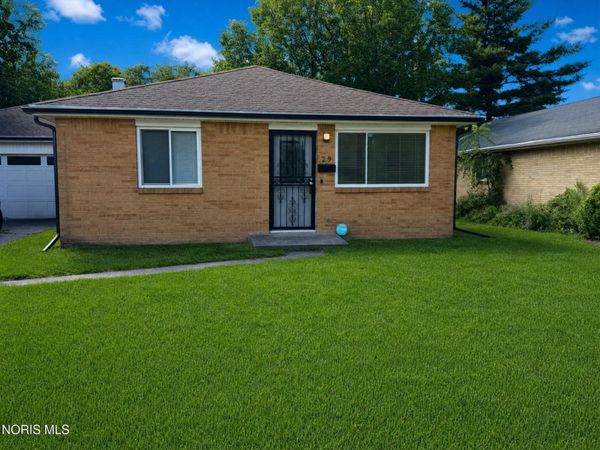29 Torrington Drive , Toledo, OH 43615