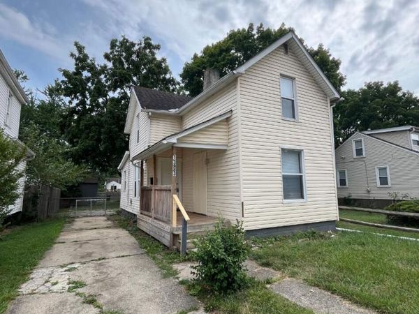 1303 E Weber Road , Columbus, OH 43211