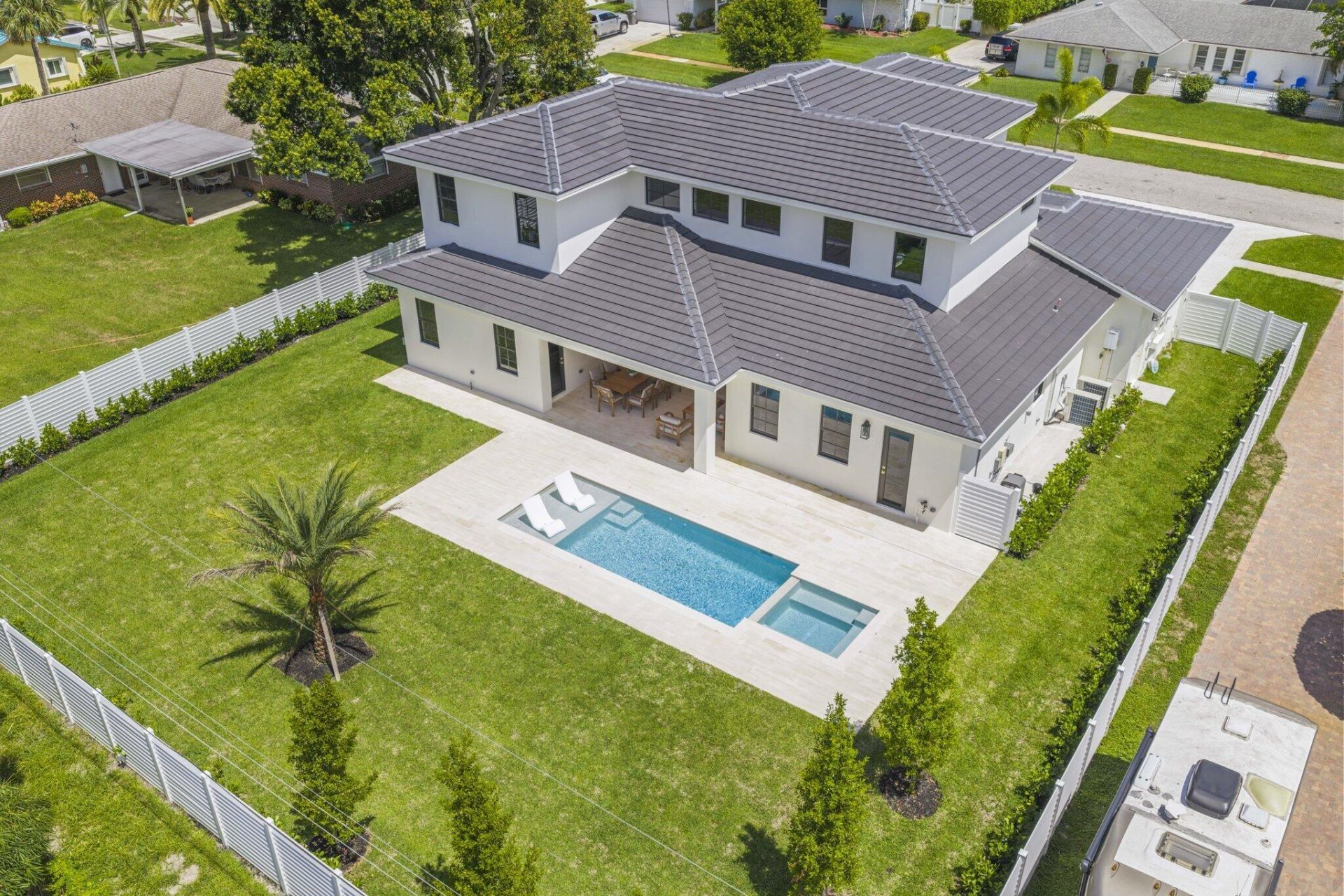 2384 Windsor Road, Palm Beach Gardens, FL 33410 Photo