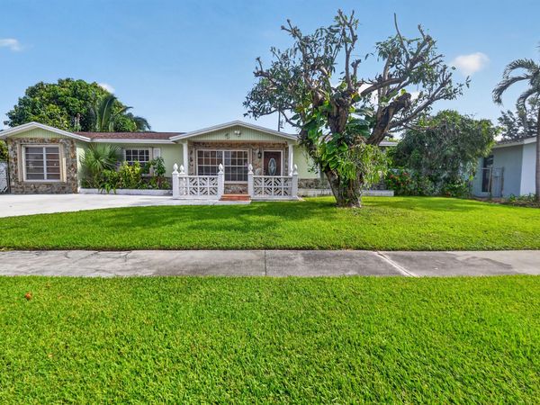 1826 16TH Avenue N, Lake Worth Beach, FL 33460