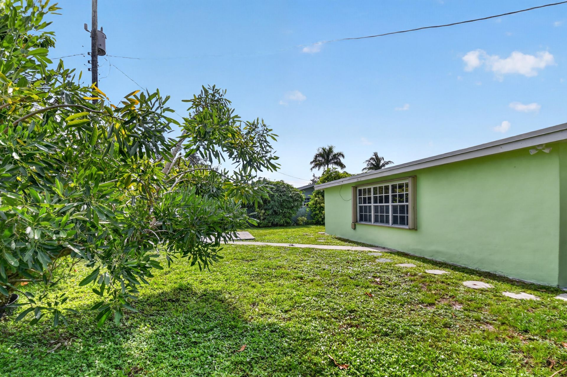 1826 16th Avenue N, Lake Worth Beach, FL 33460 Photo