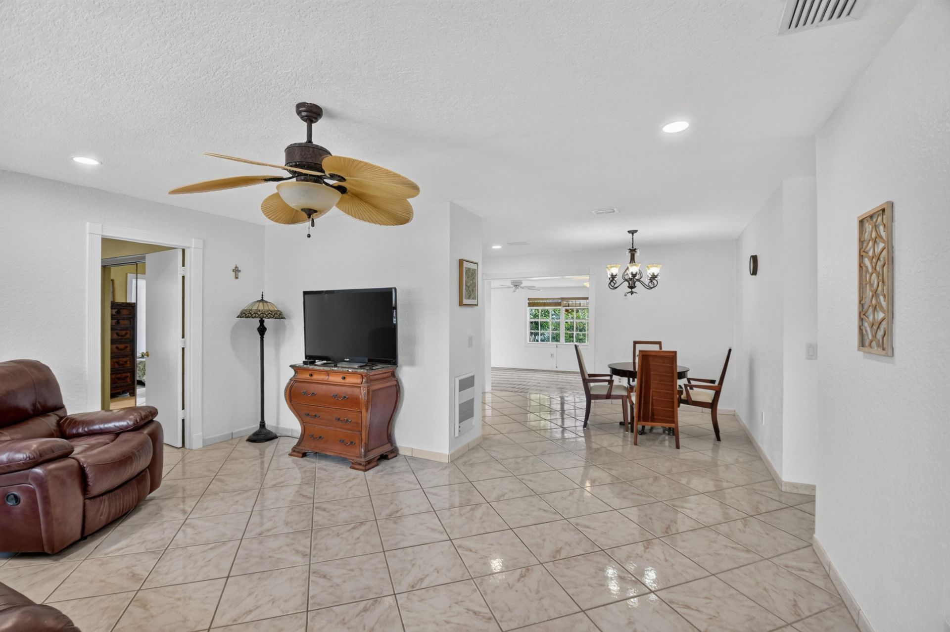 1826 16th Avenue N, Lake Worth Beach, FL 33460 Photo