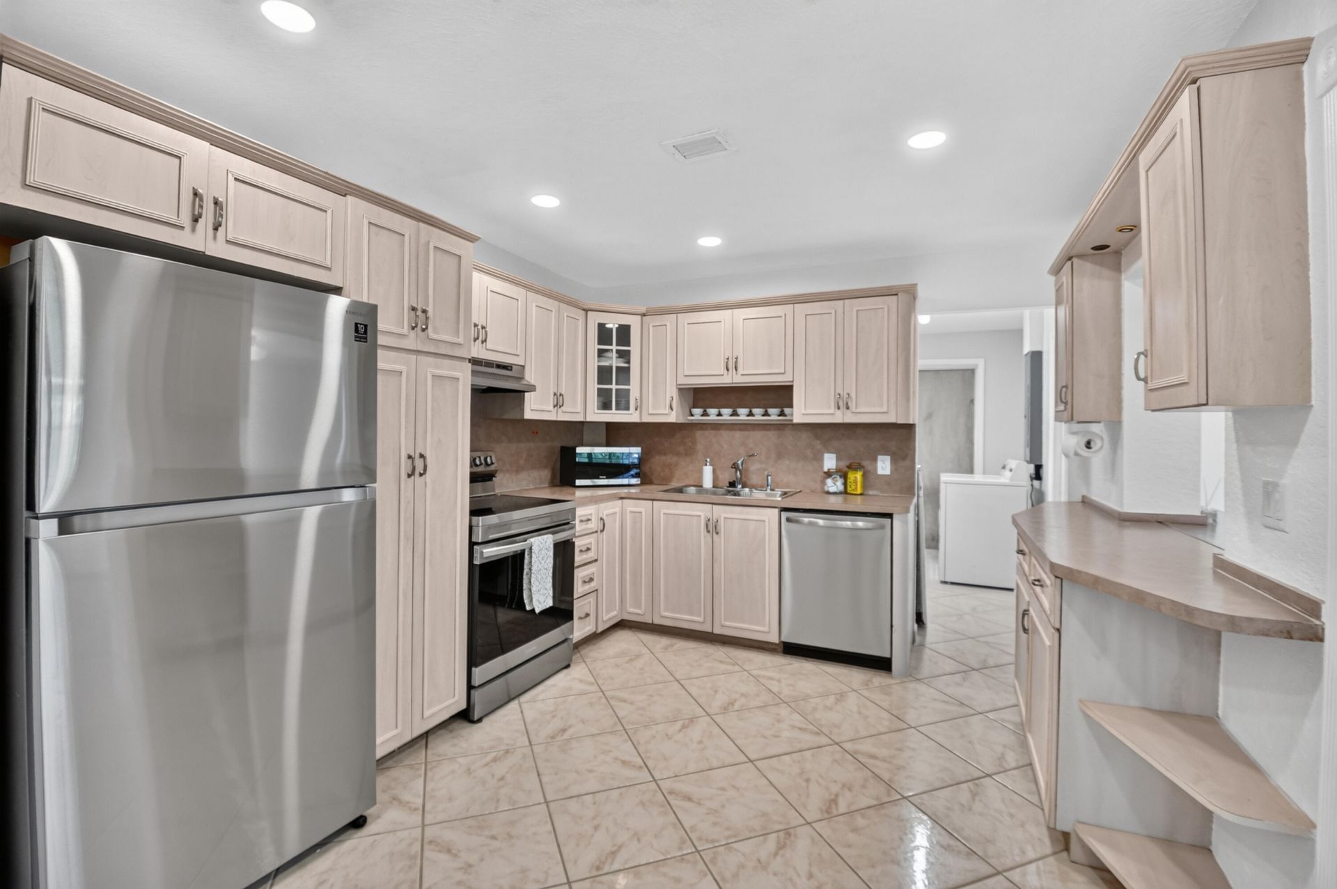1826 16th Avenue N, Lake Worth Beach, FL 33460 Photo